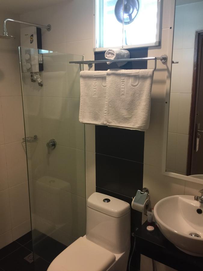 Premierz Hotel Labuan Exterior photo